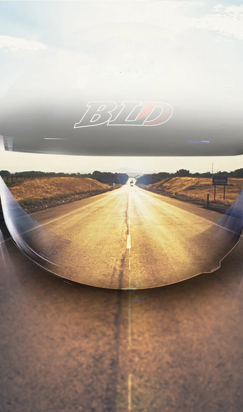 BLD Flip-Up Helmet – Style Meets Protection